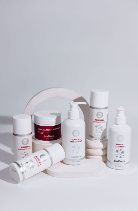 AcnoCell Mild Cleanser | Żel do mycia skóry tłustej, problematycznej, trądzikowej AcnoCell Mild Cleanser | Żel do mycia skóry tłustej, problematycznej, trądzikowej
