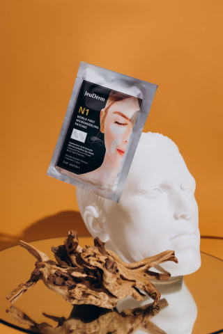 Reform Age Microneedling Eye Patches | Płatki pod oczy z mikroigiełkami
