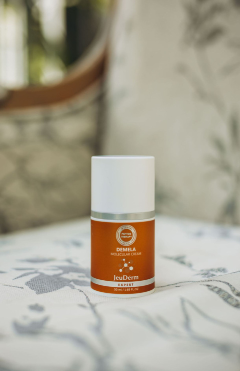 Demela Molecular Cream | Rozjaśniający krem molekularny | JeuDerm Demela Molecular Cream | Rozjaśniający krem molekularny | JeuDerm