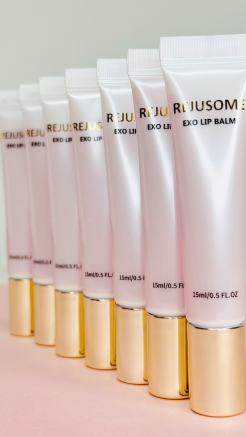 Rejusome Exo Boost Balm - nawilżająco-odżywczy balsam do ust | JeuDerm