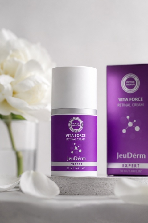 Vita Force Retinal Cream | Wielofunkcyjny krem rewitalizujący z retinalem | JeuDerm
